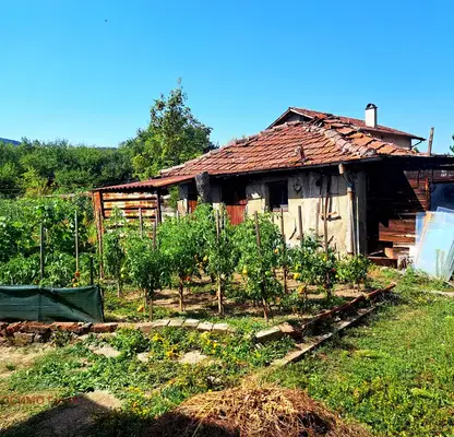 Photo 2 — House in Pernik, Vasil Levski