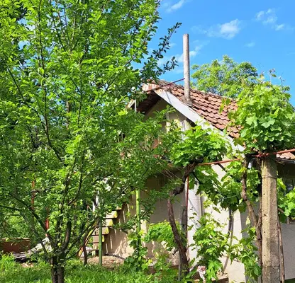 Снимка 2 — Къща в Русе, в.з. 9-ти километър