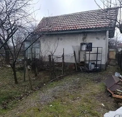 Снимка 2 — Къща в Русе, в.з. Левента