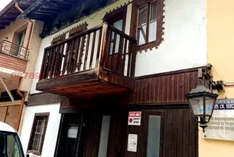 Къща в Благоевград, Разлог