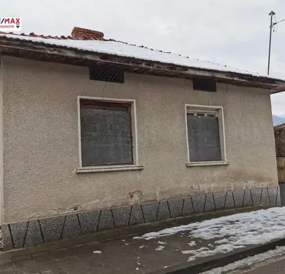 Снимка 2 — Къща в Благоевград, с. Долно Драглище