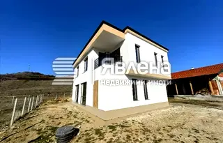 Къща в Благоевград, с. Изгрев