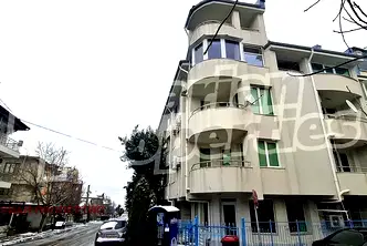 Къща в Бургас, Черноморец