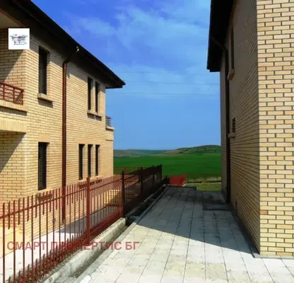 Photo 3 — House in Burgas, Aleksandrovo