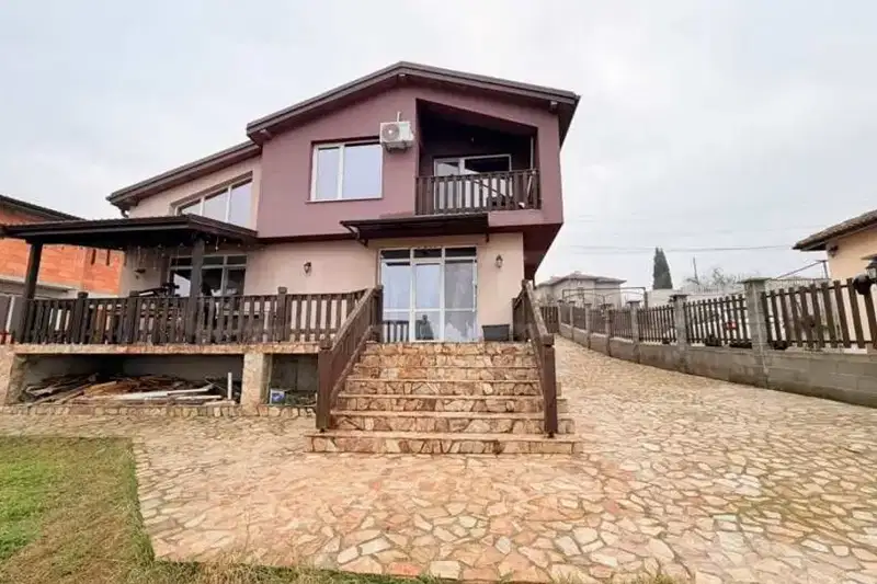 House in Burgas, Cherni Vryh