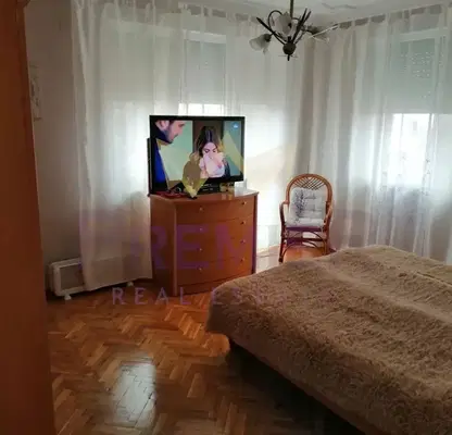 Снимка 3 — Къща в Бургас, с. Кошарица
