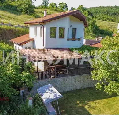 Photo 2 — House in Oblast Burgas, Mladejko