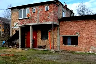 Къща в Бургас, с. Равадиново