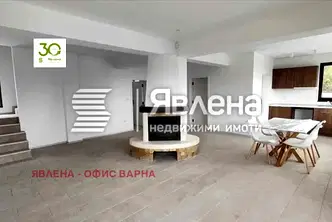 Къща в Добрич, Балчик