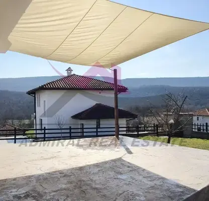 Снимка 5 — Двуетажна къща с 2 спални в с. Църква, обл. Добрич