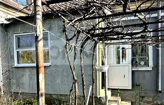 Къща в Добрич, с. Миладиновци