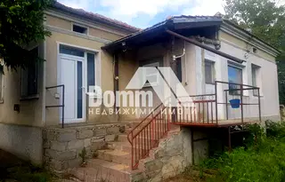Къща в Добрич, с. Славеево