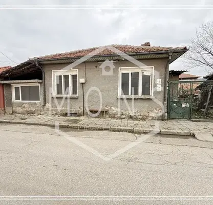 Снимка 2 — Къща в Габрово, Севлиево