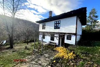 Къща в Габрово, с. Боженците