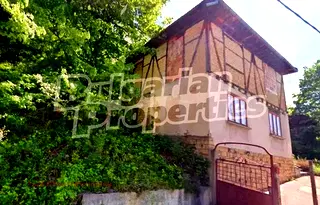 Къща в Габрово, с. Долни Радковци