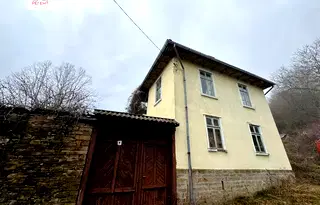 Къща в Габрово, с. Колишовци