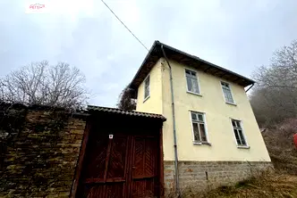 Къща в Габрово, с. Колишовци