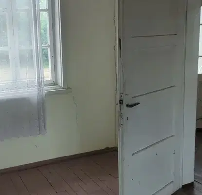 Снимка 5 — Двуетажна къща с 6 стаи и голям двор в с. Соколово