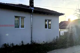 Къща в Габрово, с. Здравковец