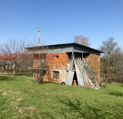 Снимка 2 — Къща в Кюстендил, с. Цървеняно