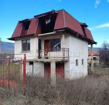 Снимка 2 — Къща в Кюстендил, с. Жиленци
