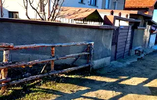 Къща в Кюстендил, с. Сапарево