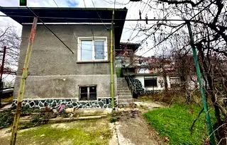 Къща в Кюстендил, с. Яхиново