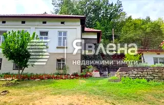 Къща в Ловеч, Тетевен