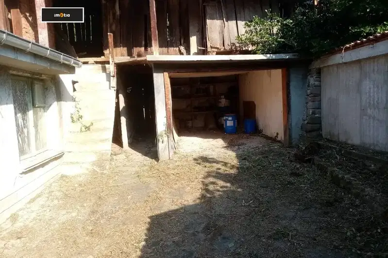 House in Oblast Lovech, Troyan