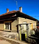 Къща в Ловеч, Троян