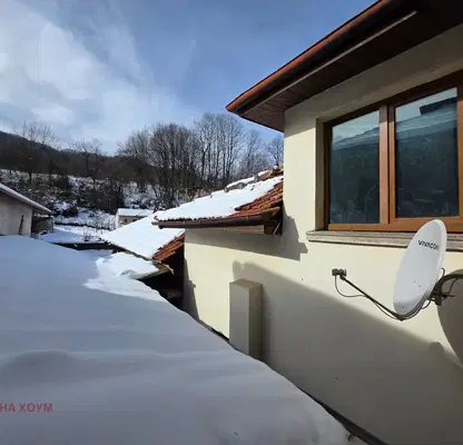 Photo 4 — House in Oblast Lovech, Troyan