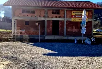 Къща в Ловеч, Троян
