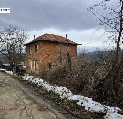 Photo 2 — House in Oblast Lovech, Balabansko