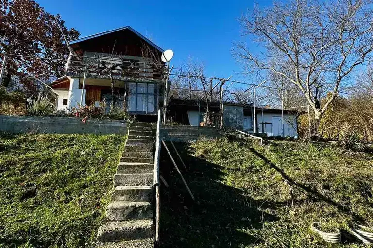 House in Oblast Lovech, Belish