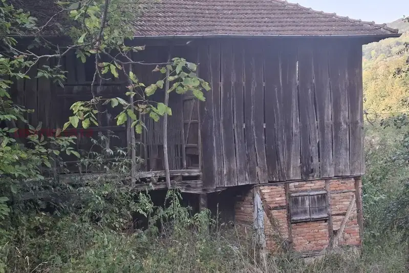 House in Oblast Lovech, Cherni Vit