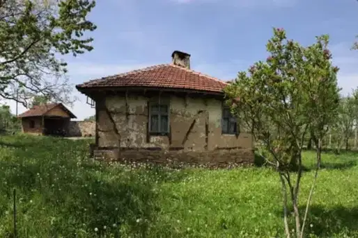 House in Oblast Lovech, Golyama Jelyazna