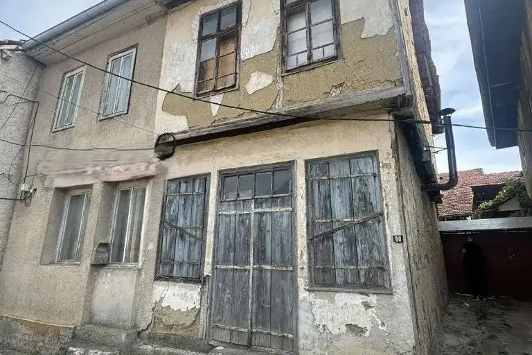 House in Oblast Lovech, Oreshak