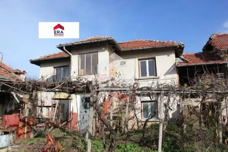 Къща в Ловеч, с. Владиня