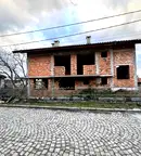 Къща в Перник, с. Кладница