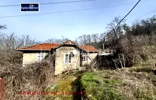 Къща в Перник, с. Ковачевци