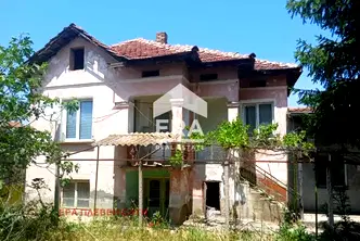 Къща в Плевен, Долна Митрополия