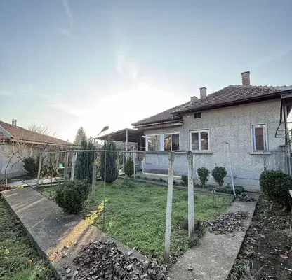 Photo 2 — House in Oblast Pleven, Levski