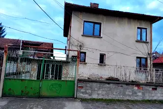 Къща в Плевен, Левски
