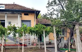 Къща в Плевен, с. Бръшляница