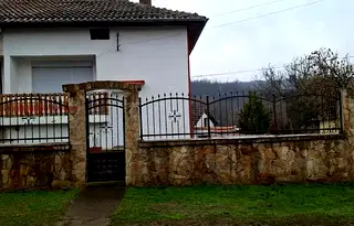 Къща в Плевен, с. Буковлък