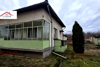 Къща в Плевен, с. Горна Митрополия