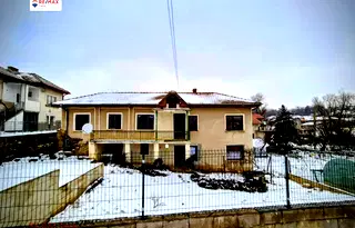 Къща в Плевен, с. Гривица