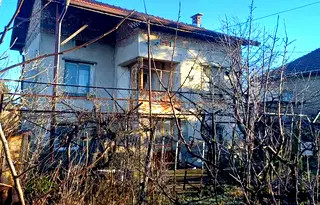 Къща в Плевен, с. Коиловци