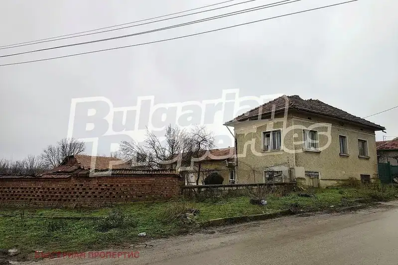 Къща в Плевен, с. Садовец