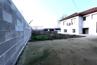 Къща в Пловдив, с. Цалапица